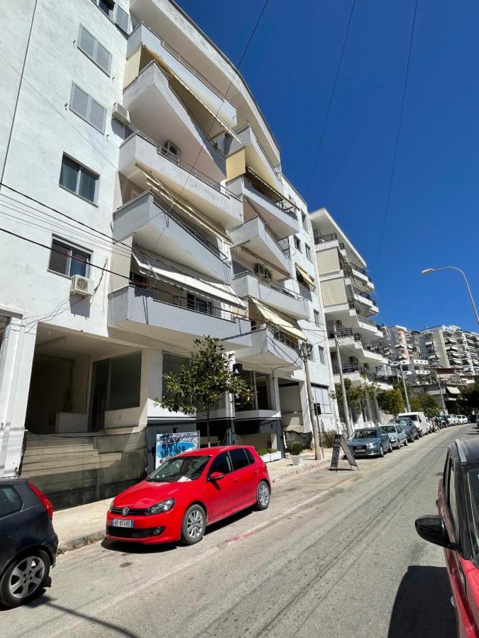 Alpha Lux Apartment Sarandë エクステリア 写真